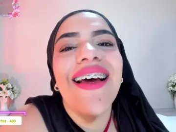 Bongacams Free Porn Cam of mhia-paris