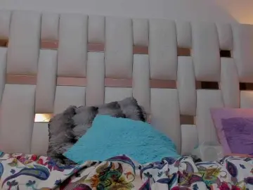 Bongacams Nude Webcam of NauthyNahomi