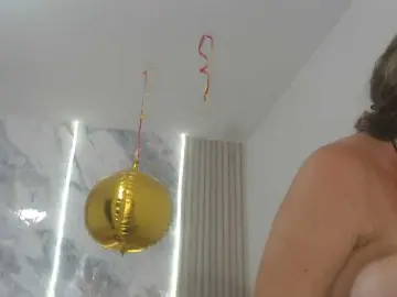 Bongacams Free Porn Cam of paulinaco