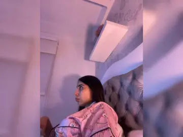 Bongacams Watch Live Sex Cams of SallyeLeins