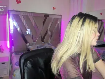 Bongacams Live Sex Cam of noa-cooper