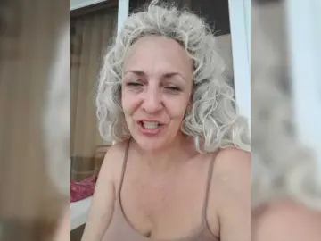 Bongacams Sex Chat of mery8poppins