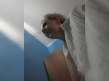 Bongacams Watch Live Sex Cams of mery8poppins