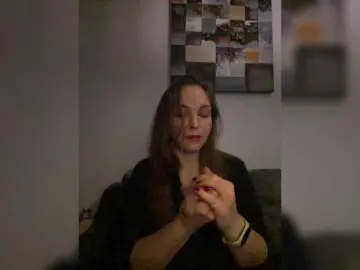 Bongacams Live Sex Cam of Alisasqrl