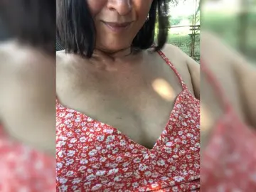 Bongacams Watch Live Sex Cams of miss-s