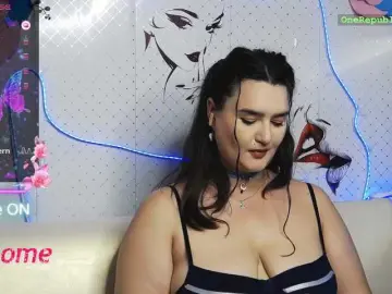 Bongacams Watch Live Sex Cams of WickedButShy