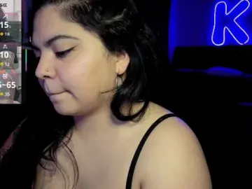 Bongacams Free Live Porn of Kimmiakiss22