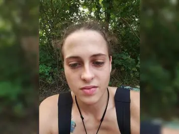 Bongacams Free Live Porn of 2Laski2