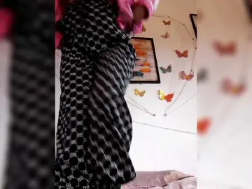 Bongacams Live Sex Cam of Sayrahsexy