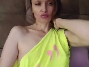 Bongacams Sex Cam of lilisexy14