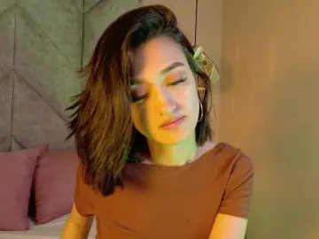 Bongacams Live Sex of LeahSaenz