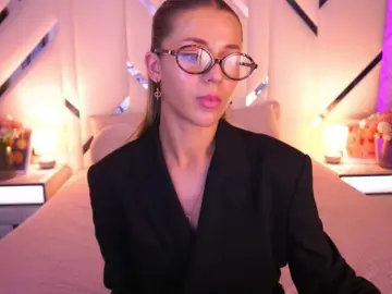 Bongacams Private Sex Chat of LoveeDove
