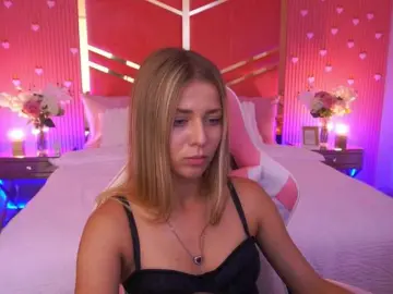 Bongacams Live Sex of LoveeDove