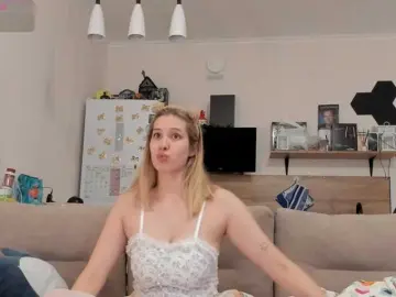 Bongacams Private Sex Chat of Girlalonehome