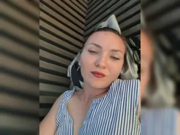 Bongacams Private Sex Chat of DIVORA