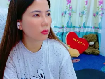 Bongacams Nude Webcam of Queendy