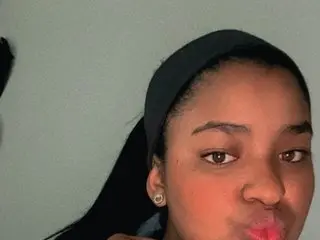 SweetBrunette1