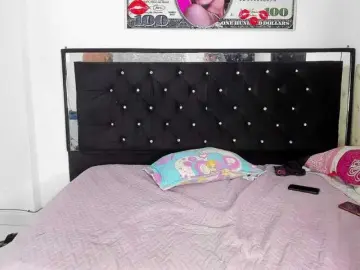 Bongacams Free Live Porn of DelphineBella