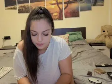 Bongacams Live Porn of adellineee