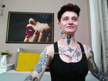 Bongacams Watch Live Sex Cams of KennysXX