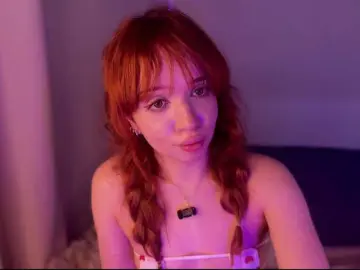 Bongacams Nude Webcam of LolaXBambi
