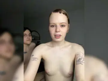 Bongacams Best live sex cam show of MiaAndAlicea