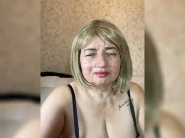 Bongacams Free Porn Cam of SVETIKBOMBOCHKA
