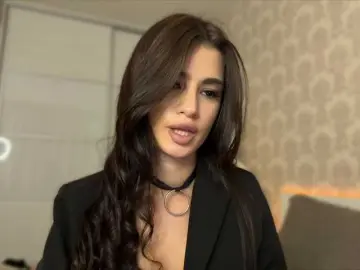 Bongacams Free Porn Cam of Honey-Trapp