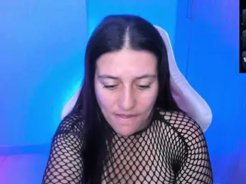 Bongacams Live Sex Cam of Saskyaajohnson