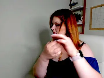 Bongacams Adult Webcam of GingerKiss