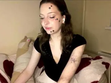 Bongacams Watch Live Sex Cams of yanamias