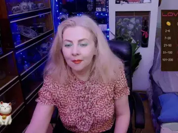 Bongacams Nude Webcam of Delicecatmyau