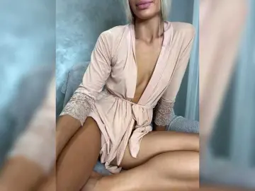 Bongacams Private Sex Chat of Viki-05