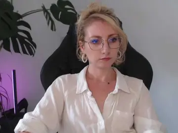 Bongacams Live Sex Cam of CinderellaMoon