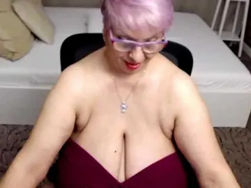 Bongacams Sex Cam of LadyLibely