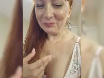 Bongacams Watch Live Sex Cams of Flirt-Red