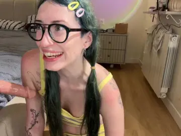 Bongacams Sex Cam of KellyyBeryy
