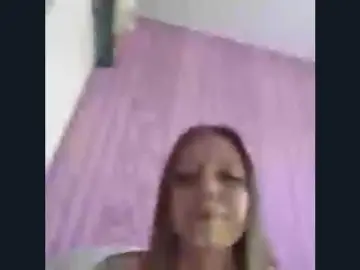 Bongacams Free Porn Cam of CharleenTetz