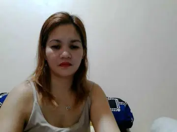 Bongacams Watch Live Sex Cams of PhantomRose