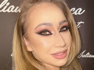 Reina-Cummings