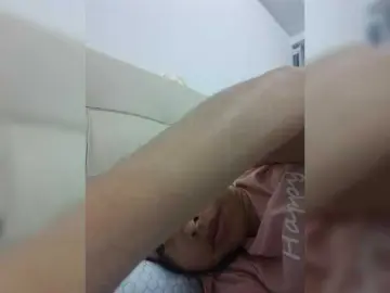 Bongacams Nude Webcam of Selinababy99