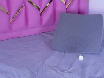 Bongacams Live Sex Cam of kinkyandsavage