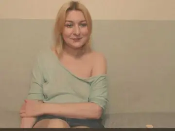 Bongacams Watch Live Sex Cams of Bonniee