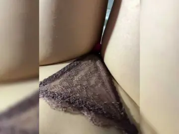 Bongacams Private Sex Chat of FeeBee