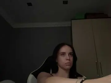 Bongacams Nude Webcam of tootightwiththong