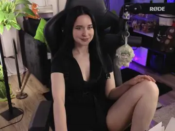 Bongacams Live Porn of KiraLiLime