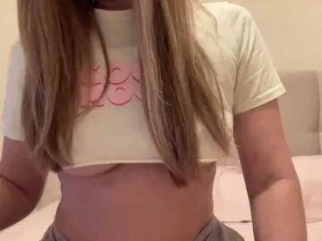 Bongacams Live Sex Cam of LizaFlower1