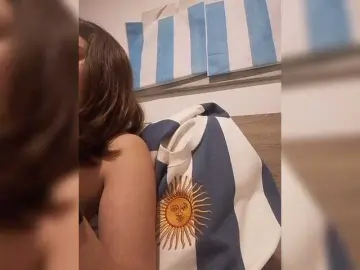 Bongacams Free Porn Cam of Lauflor