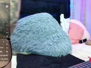 Bongacams Watch Live Sex Cams of Hannahot69