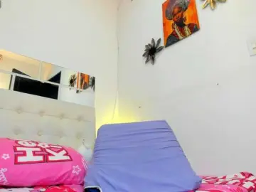 Bongacams Live Porn of MiaEvans0